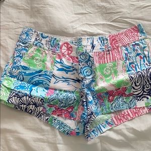 Lilly Pulitzer Walsh shorts size 8